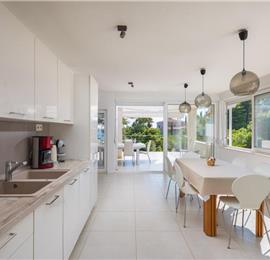 Luxury 6 Bedroom Seafront Villa with pool and Separate Apartment along Secluded Beach near Hvar Town, Sleeps 10-12